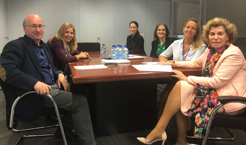 Charter100GC hace entrega de un informe relativo a la aplicación de la Ley de Violencia de Género
