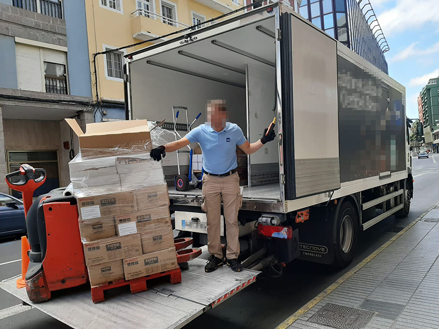 Para Charter 100 Gran Canaria esta crisis tiene rostro de mujer