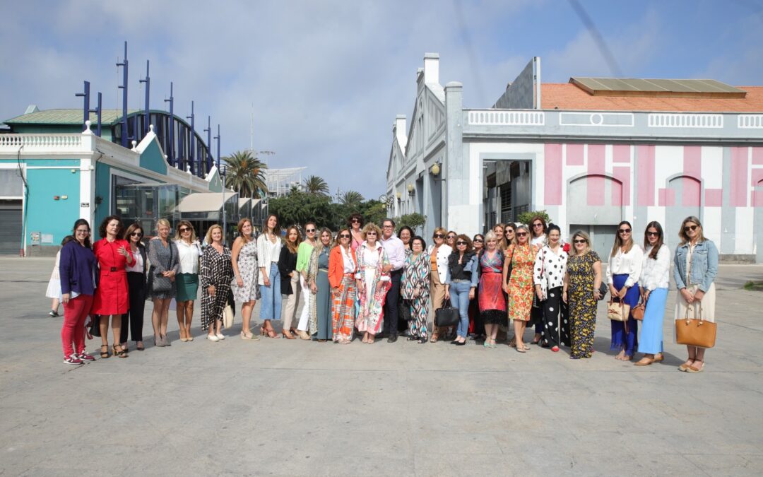 Asamblea 9 de mayo en el restaurante Casa Fataga