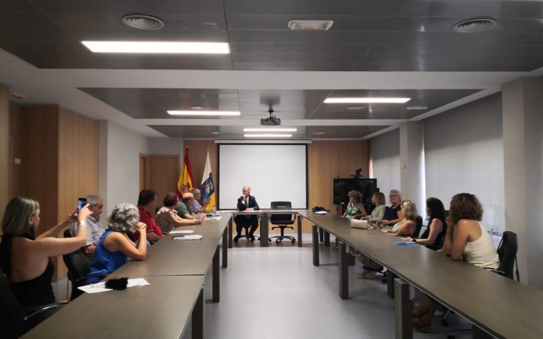 Reunión de trabajo de Charter 100 y la Asociación Espiral